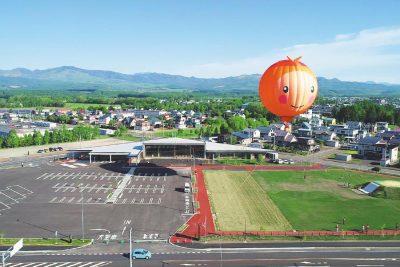 道の駅で熱気球の搭乗体験ができる?!北海道上士幌町がTVで紹介されました | 地域のトピックス